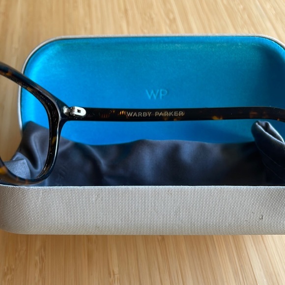 Warby Parker Walker glasses in Whiskey Tortoise - Picture 2 of 5